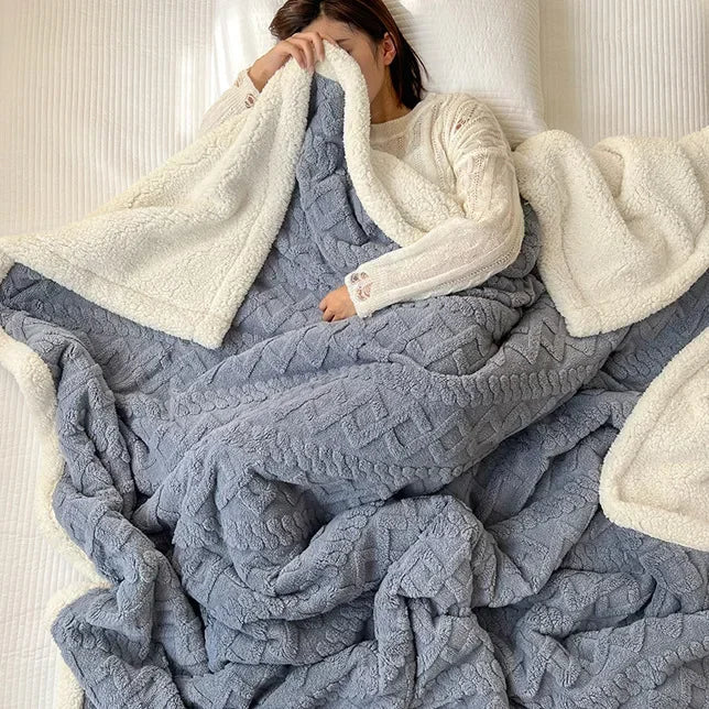 Blanket Plush Flannel Lightweight & Machine-Washable