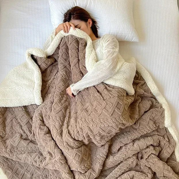 Blanket Plush Flannel Lightweight & Machine-Washable