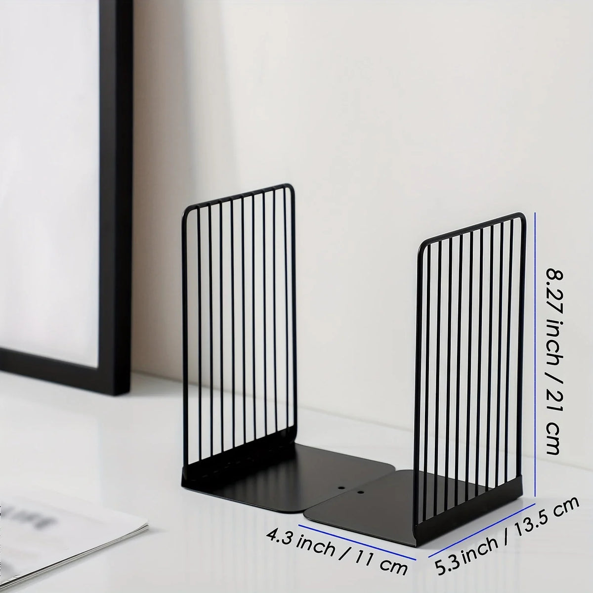 Bookends Iron Construction Non-Slip Design