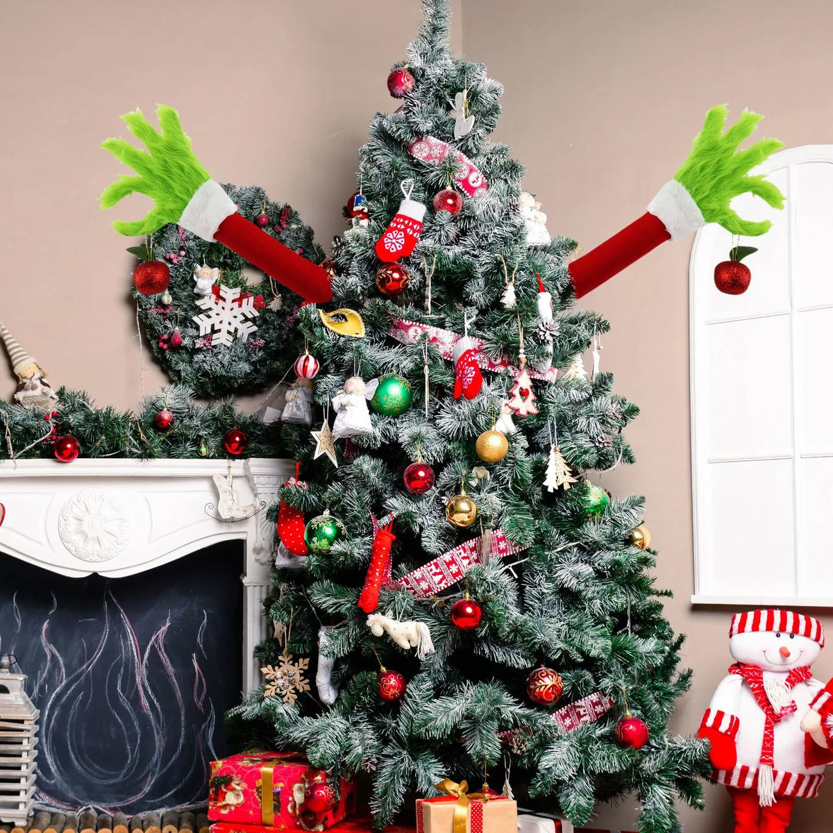 Christmas Centerpiece Plush Green Faux Fur Hand