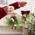 Christmas Wreath Lifelike Pine Cones & Berries Weather-Resistant
