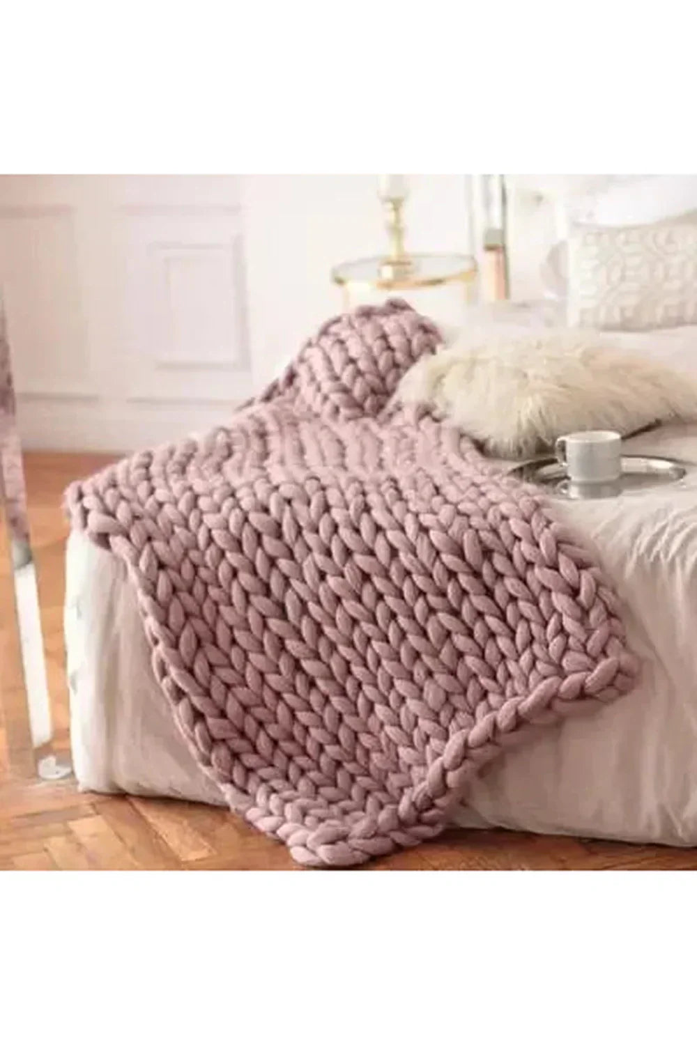 Chunky Knit Blanket Soft Polyester Dense Braided