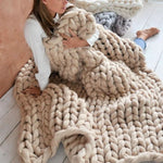 Chunky Wool Yarn Soft & Fluffy 1000g Skein