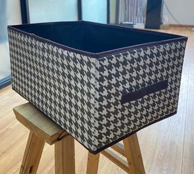 Clothing Organizer 6 Compartments Foldable Space-Saving With Handles