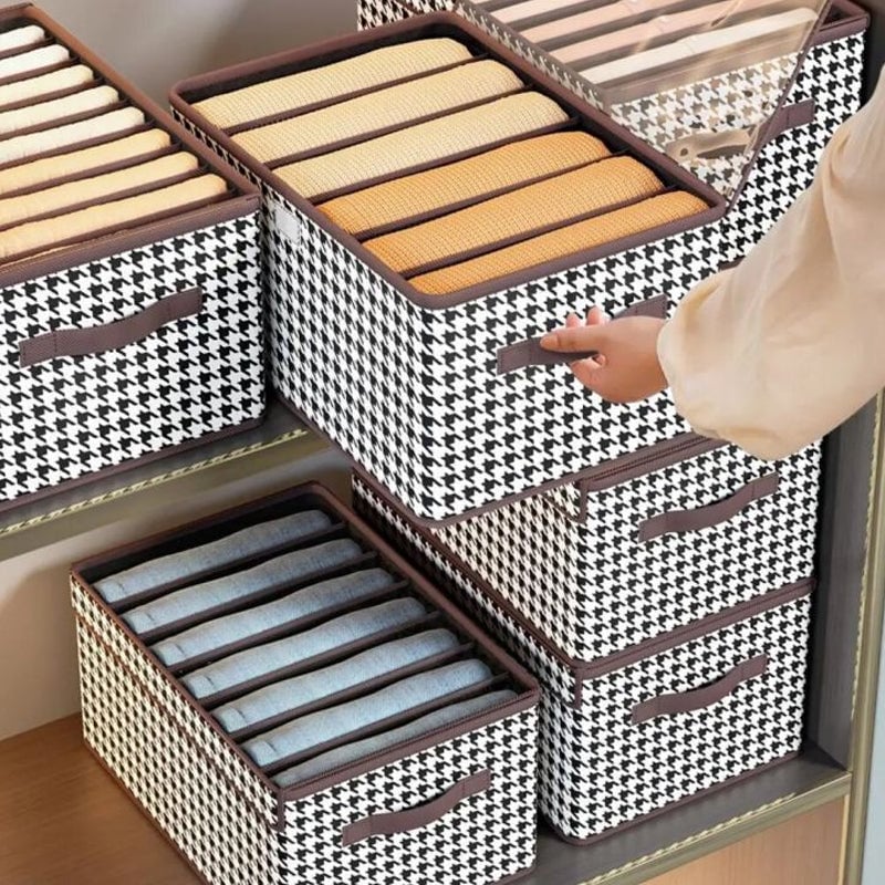Clothing Organizer 6 Compartments Foldable Space-Saving With Handles