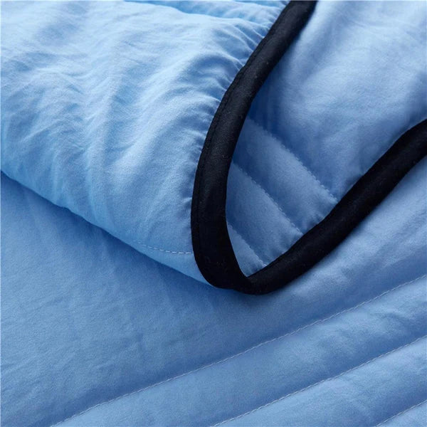 Cooling Blanket Lightweight Breathable Moisture-Wicking