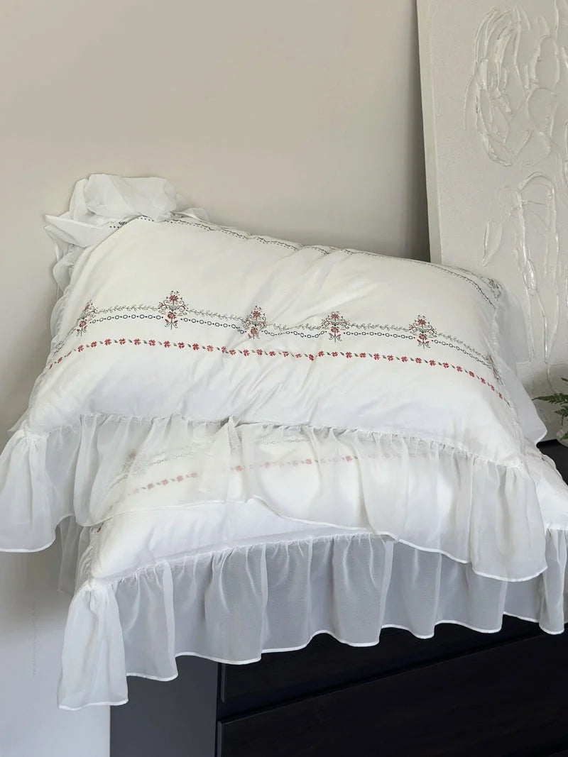 Cotton Bedding Set Floral Embroidery Ruffled Border Four-Piece Set