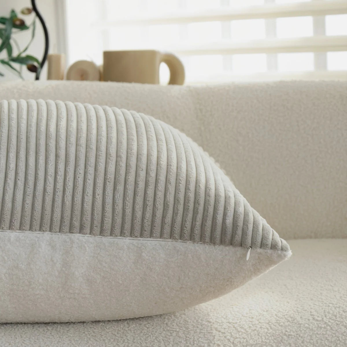 Cushion Cover Corduroy-Look Velvet Concealed Zipper 20x28 Inch