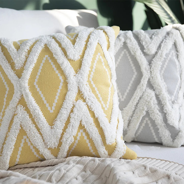 Cushion Cover Hand-Tufted Diamond Bouclé Cotton Blend 18x18 Inch