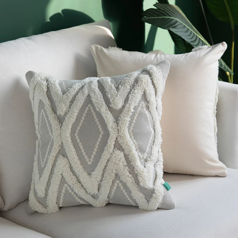 Cushion Cover Hand-Tufted Diamond Bouclé Cotton Blend 18x18 Inch