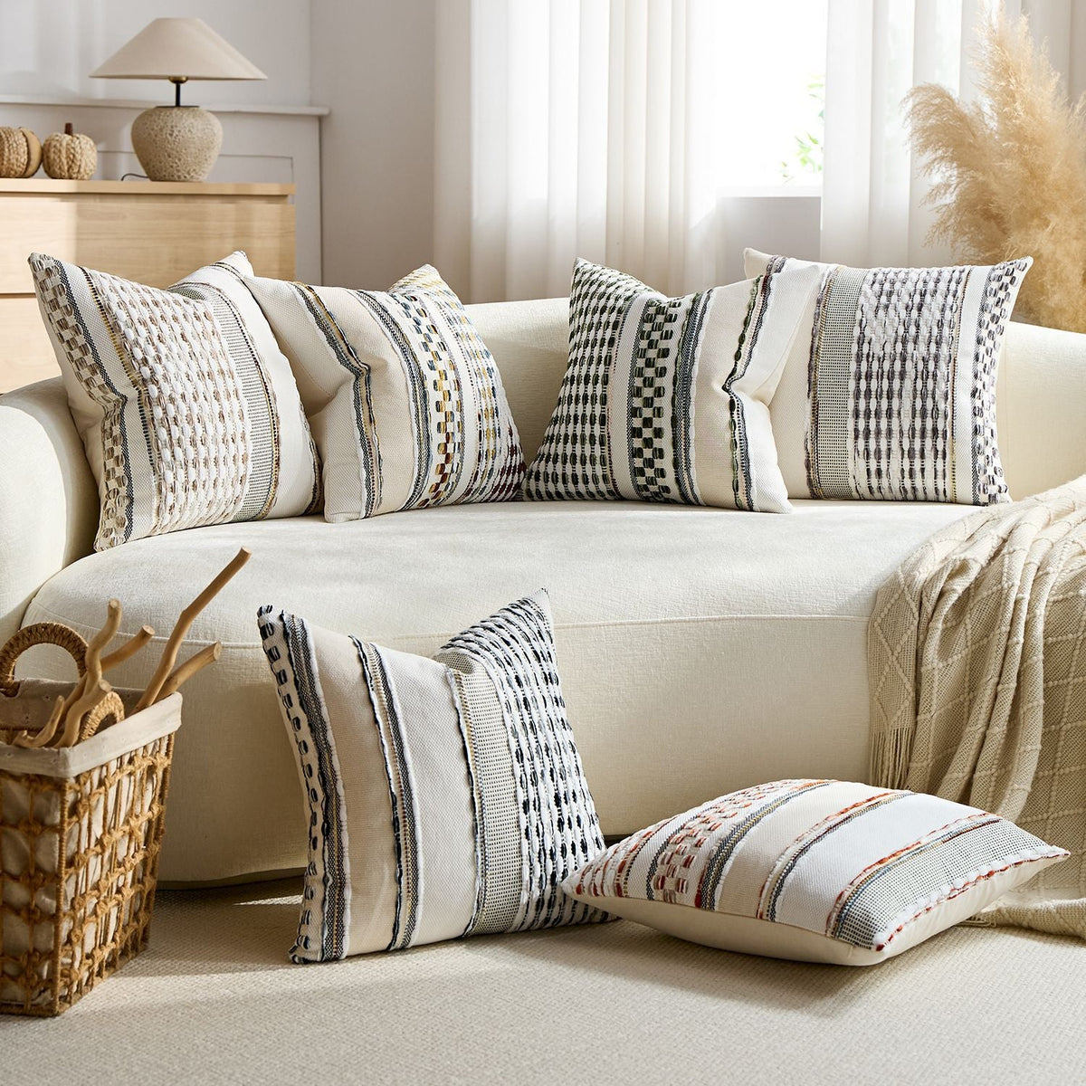 Cushion Cover Handloom Woven & Tufted Cotton-Blend Hidden Zipper