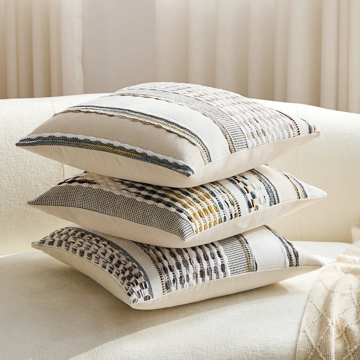 Cushion Cover Handloom Woven & Tufted Cotton-Blend Hidden Zipper