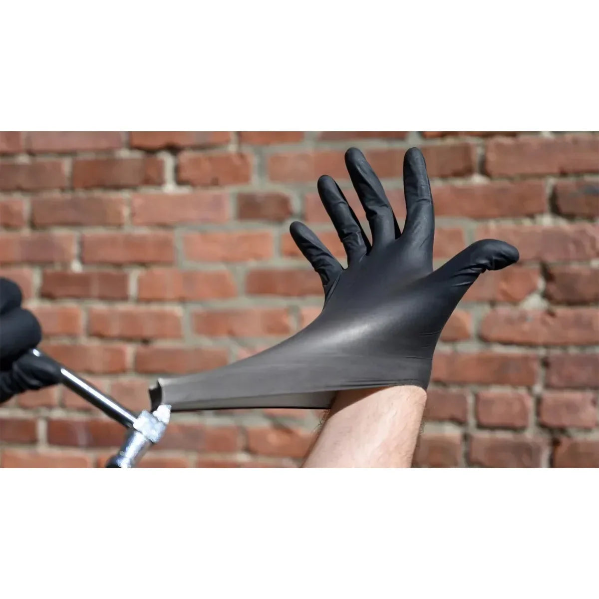 Disposable Gloves Matte Black Textured Grip Powder-Free