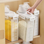Dry Food Storage Container Airtight 2.5L With Measuring Cup