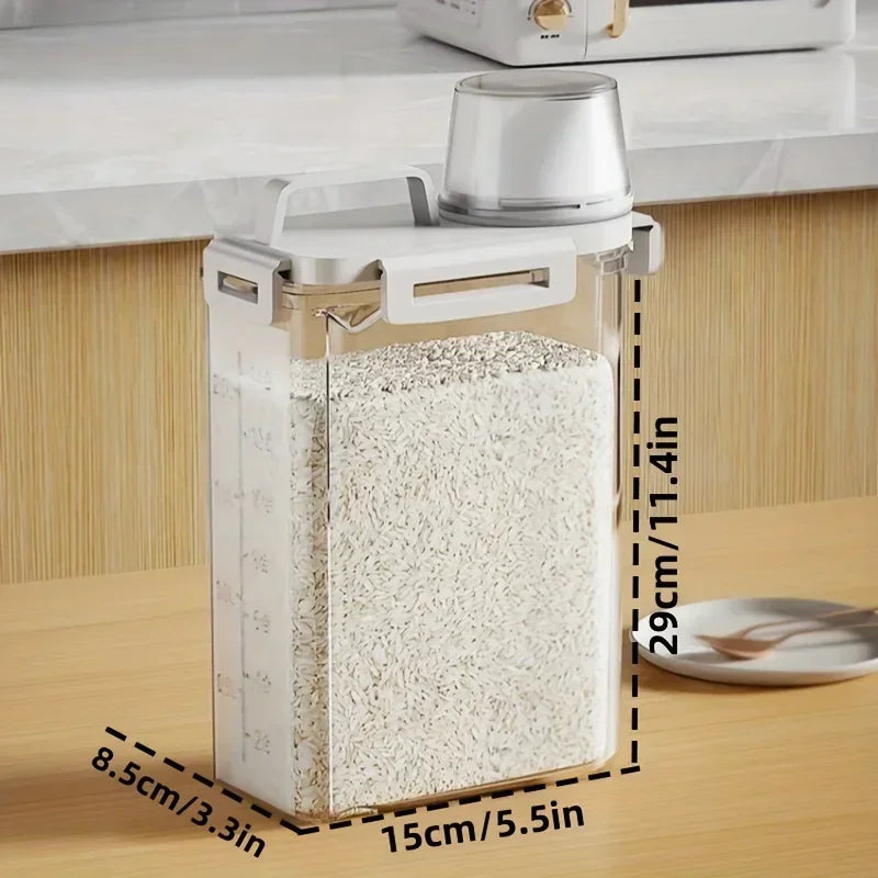 Dry Food Storage Container Airtight 2.5L With Measuring Cup