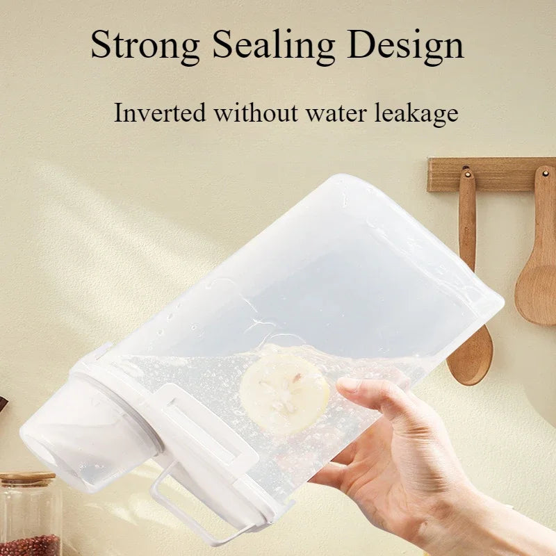 Dry Food Storage Container Airtight 2.5L With Measuring Cup