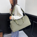 Duffel Bag Large Capacity Water-Resistant Padded Handles