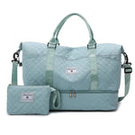 Duffel Bag Large Capacity Water-Resistant Zippered Pocket