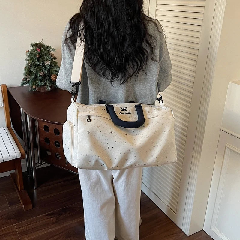 Duffel Bag Large Capacity Zipper Closure Detachable Shoulder Strap