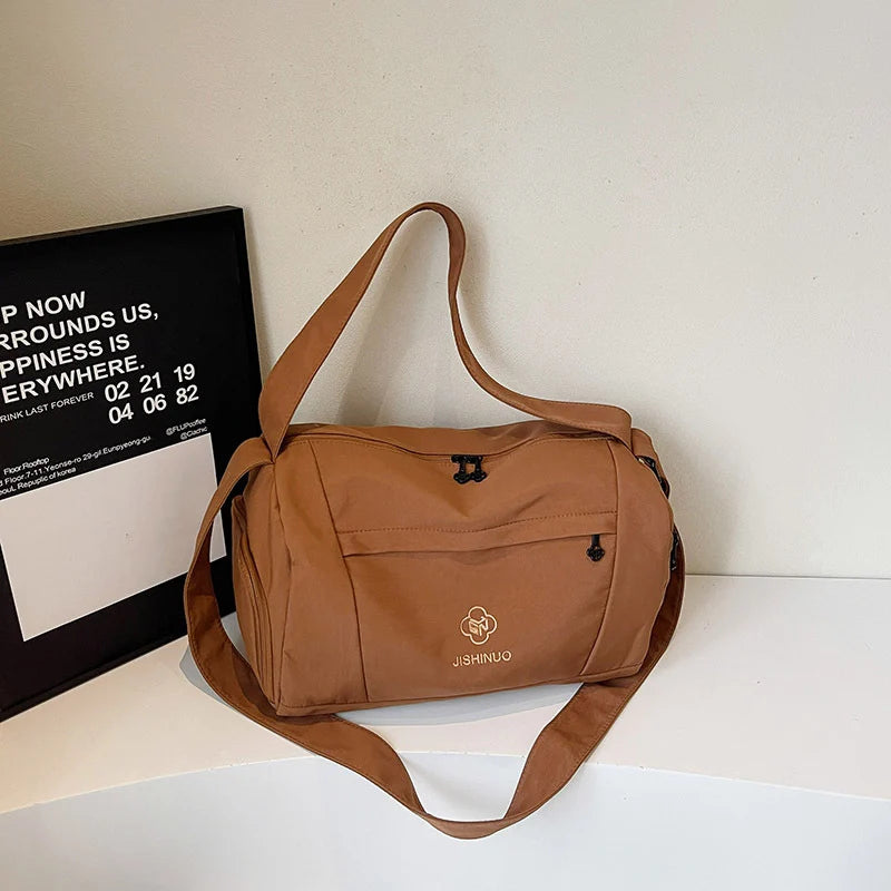 Duffel Bag Lightweight Spacious Multiple Pockets & Adjustable Strap