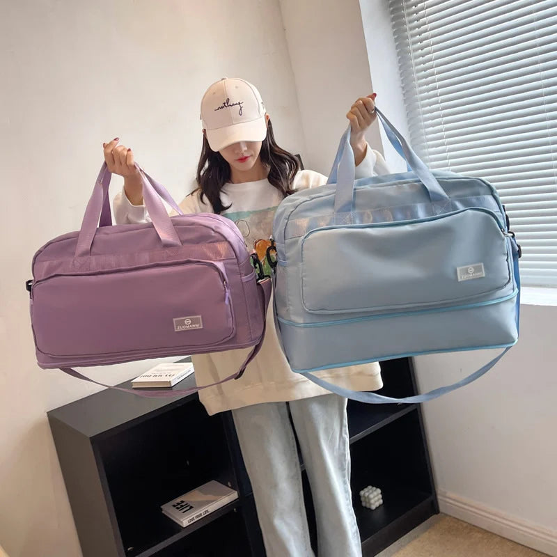 Duffel Bag Spacious Multi-Compartment & Adjustable Strap
