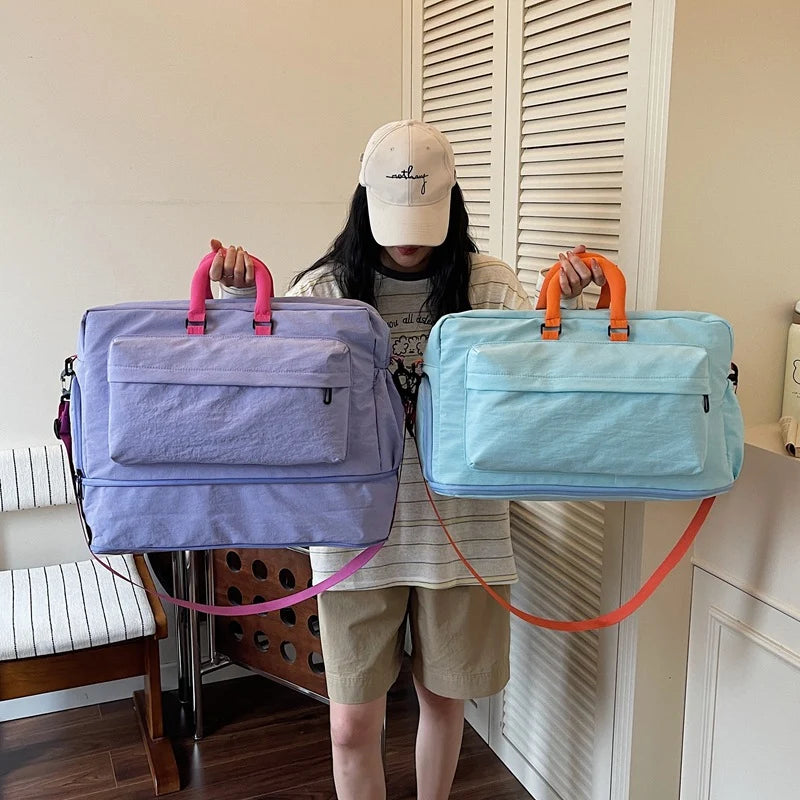 Duffel Bag Spacious Multiple Compartments & Adjustable Strap