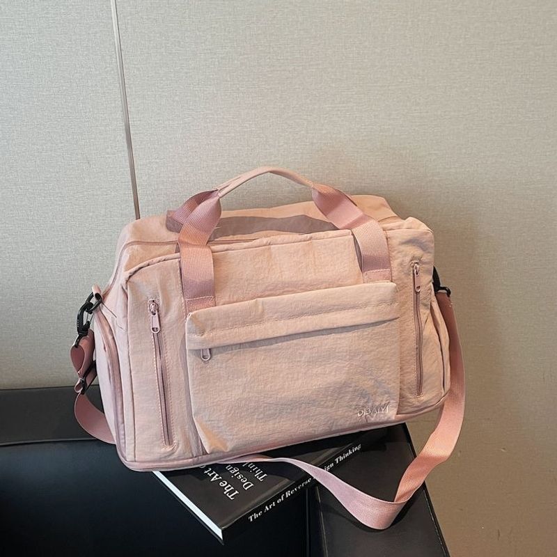 Duffel Bag Spacious Multiple Compartments & Adjustable Straps
