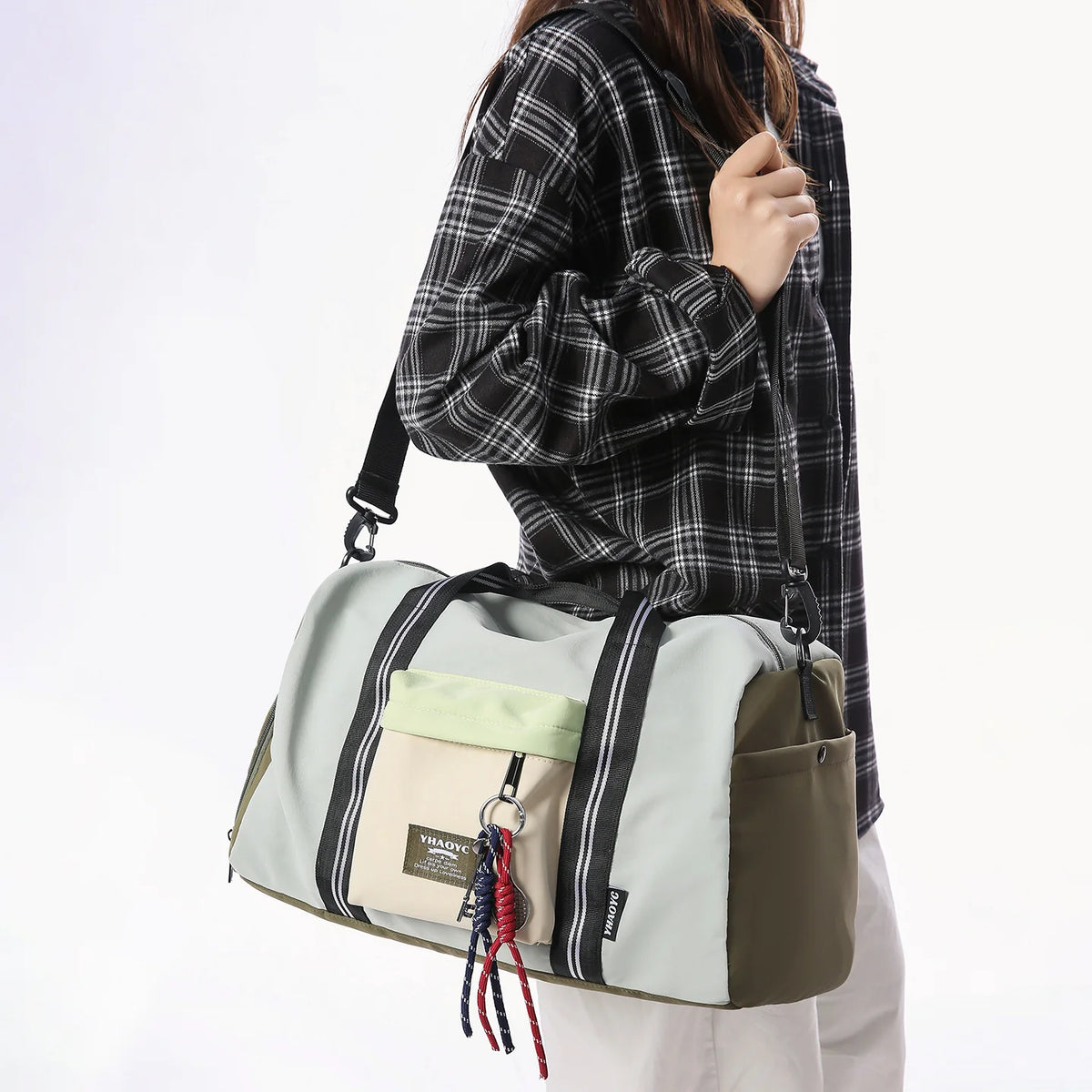 Duffel Bag Spacious Water-Resistant Fabric & Multiple Pockets