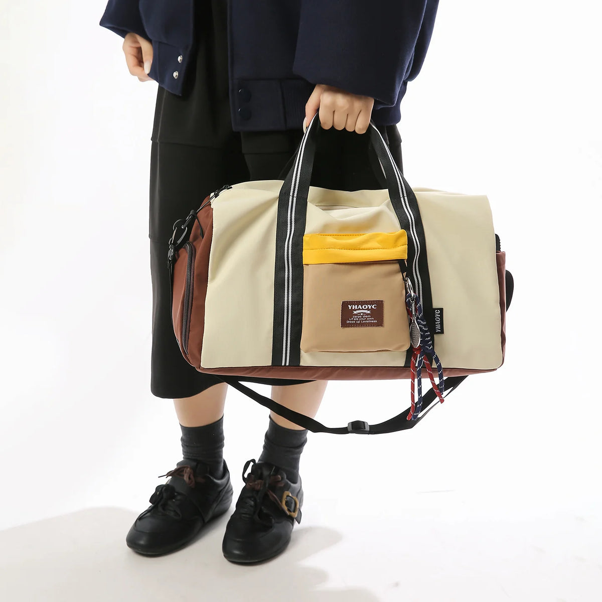 Duffel Bag Spacious Water-Resistant Fabric & Multiple Pockets
