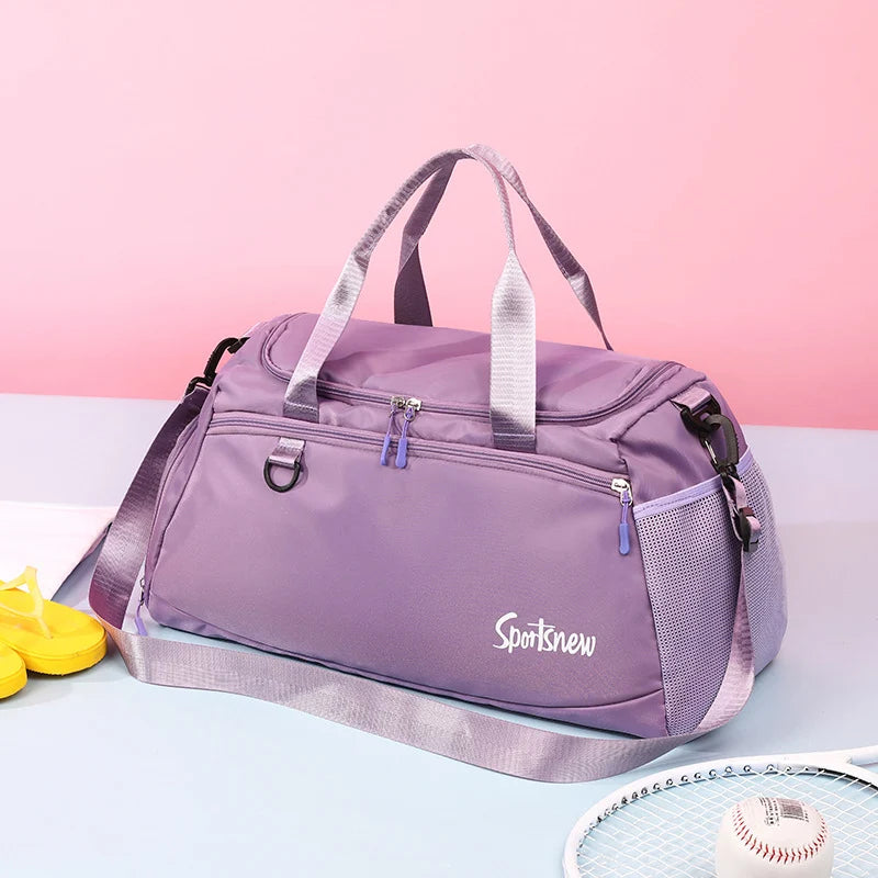 Duffel Bag Tear-Resistant Fabric Multiple Compartments Adjustable Strap