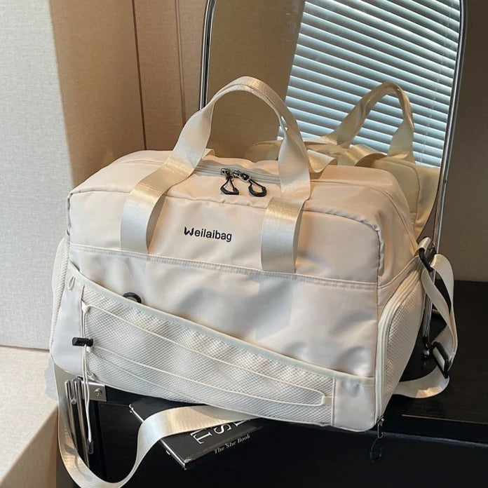 Duffel Bag Water-Resistant Multiple Pockets Adjustable Shoulder Strap