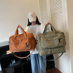 Duffle Bag Durable Fabric Lightweight Multiple Compartments