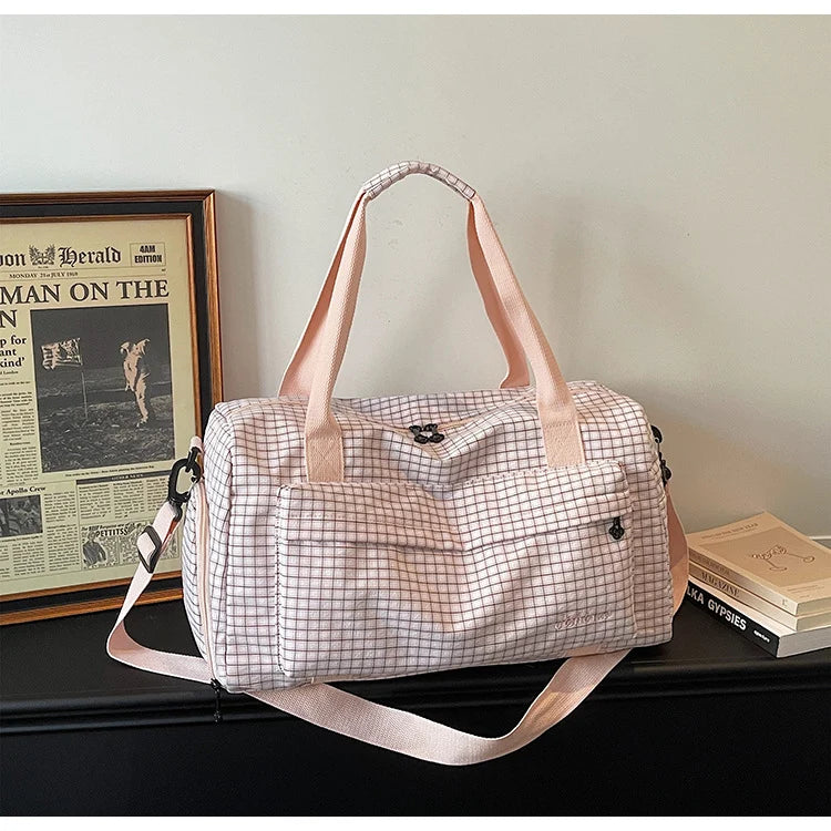 Duffle Bag Grid Pattern Multiple Pockets & Detachable Strap
