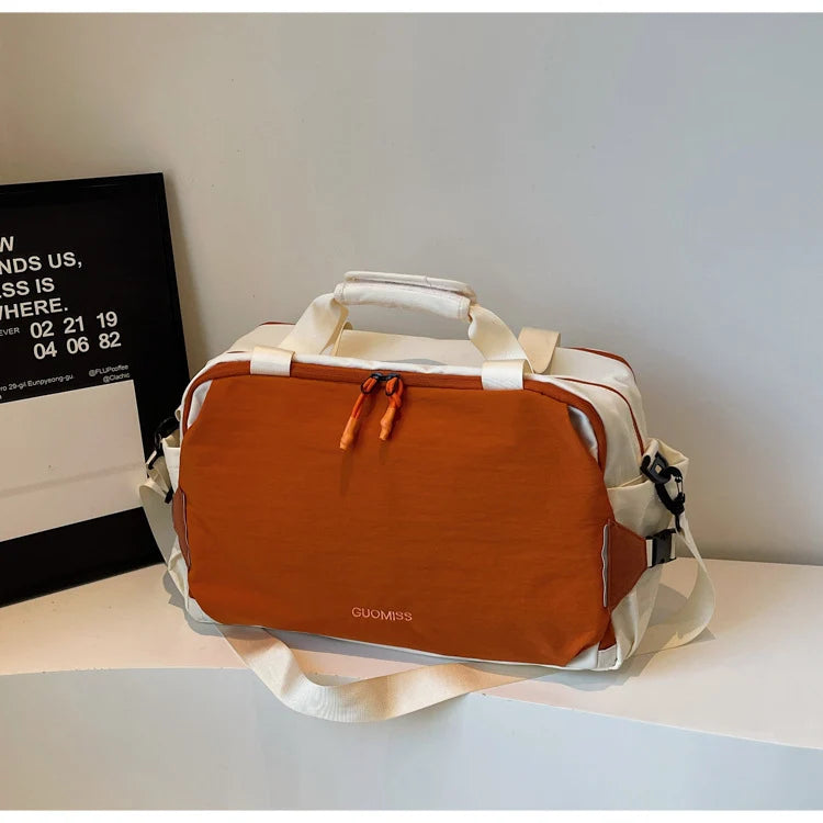 Duffle Bag Large Capacity Multiple Zippered Pockets