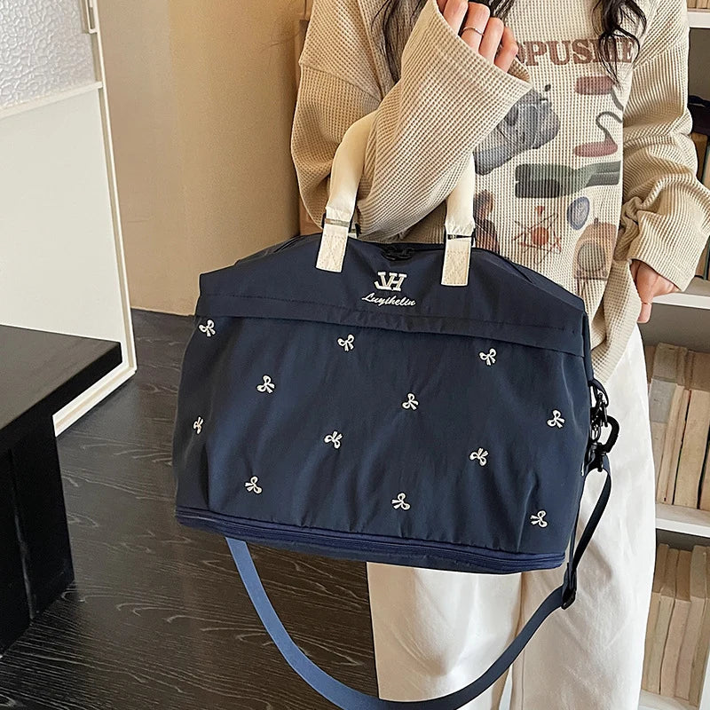 Duffle Bag Large Water-Resistant Padded Handles & Detachable Strap
