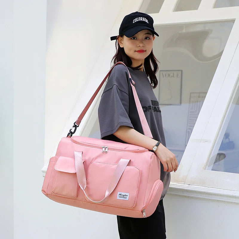 Duffle Bag Lightweight Water-Resistant Multiple Pockets & Shoulder Strap