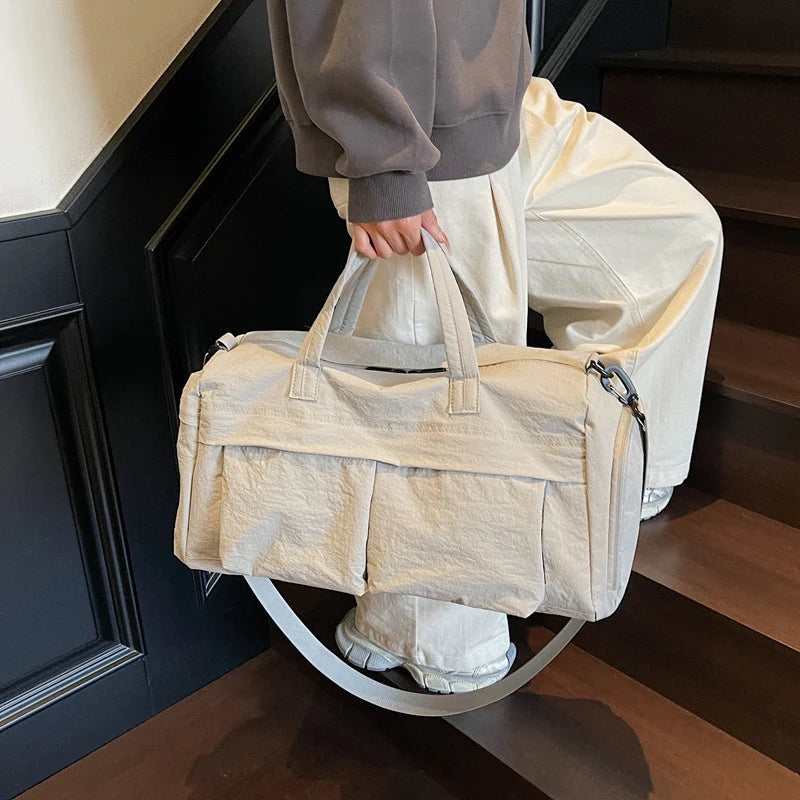 Duffle Bag Multiple Pockets Lightweight Adjustable Shoulder Strap
