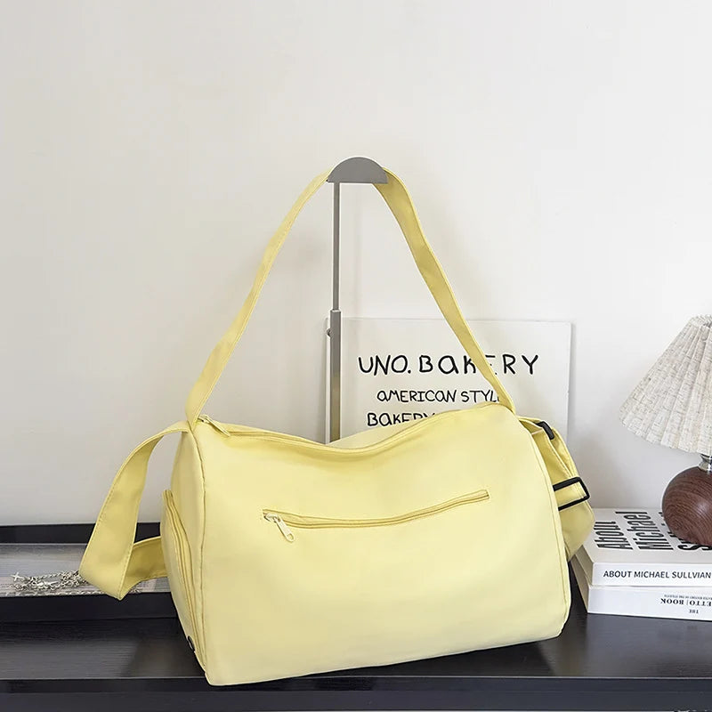 Duffle Bag Spacious Multi-Pocket Adjustable Strap