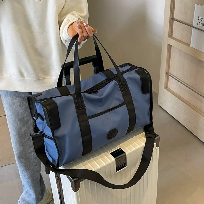 Duffle Bag Spacious Multiple Pockets & Adjustable Strap