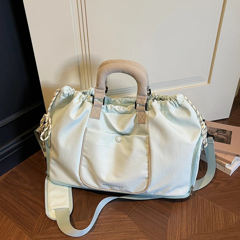 Duffle Bag Spacious Water-Resistant Adjustable Padded Strap