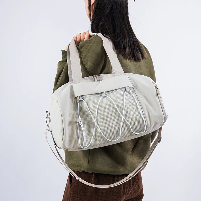 Duffle Bag Spacious Water-Resistant With Shoe Compartment