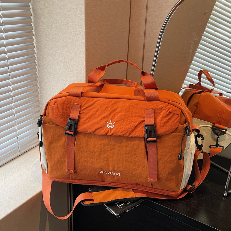 Duffle Bag Tear-Resistant Fabric Multiple Compartments