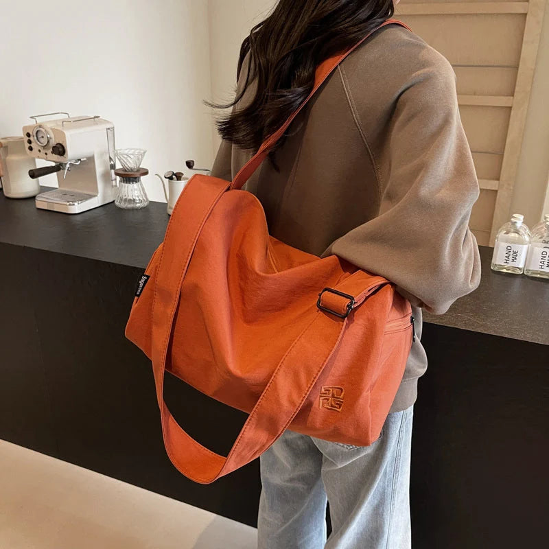 Duffle Bag Tear-Resistant Fabric Padded Shoulder Strap Spacious Interior