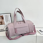 Duffle Bag Tear-Resistant Fabric Spacious Interior & Multiple Pockets