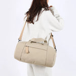 Duffle Bag Tear-Resistant Fabric Spacious Interior & Multiple Pockets