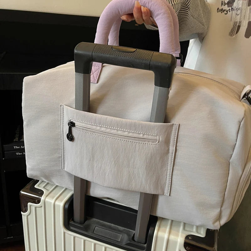 Duffle Bag Tear-Resistant Spacious Multiple Pockets & Padded Handles