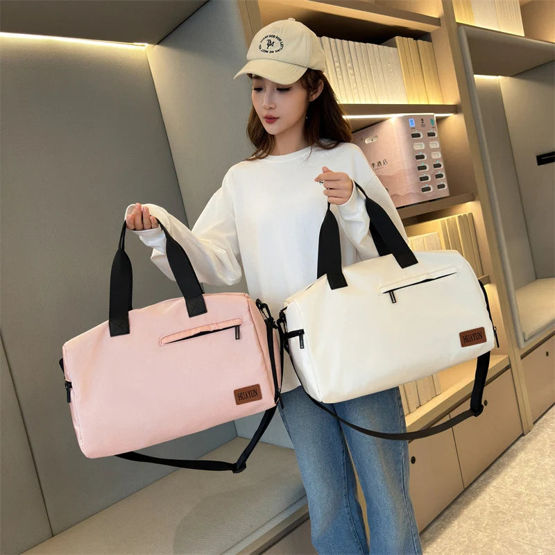 Duffle Bag Water-Resistant Canvas Detachable Shoulder Strap & Multiple Pockets