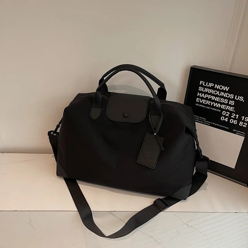 Duffle Bag Water-Resistant Multiple Compartments Adjustable Shoulder Strap