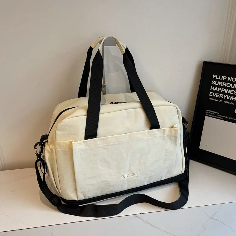 Duffle Bag Water-Resistant Multiple Compartments & Padded Shoulder Strap