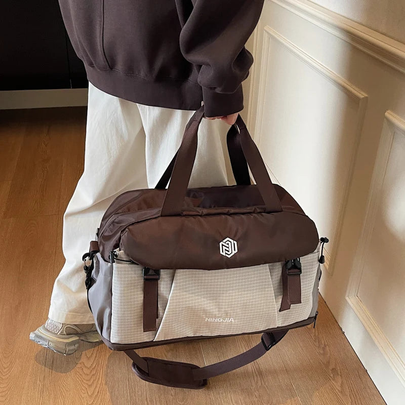 Duffle Bag Water-Resistant Multiple Pockets Padded Shoulder Strap